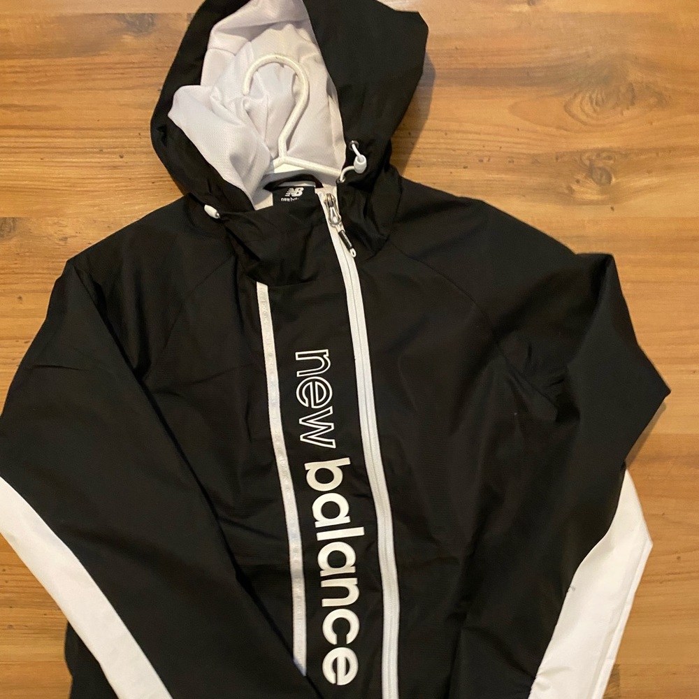 BMWOT New balance windbreaker.
